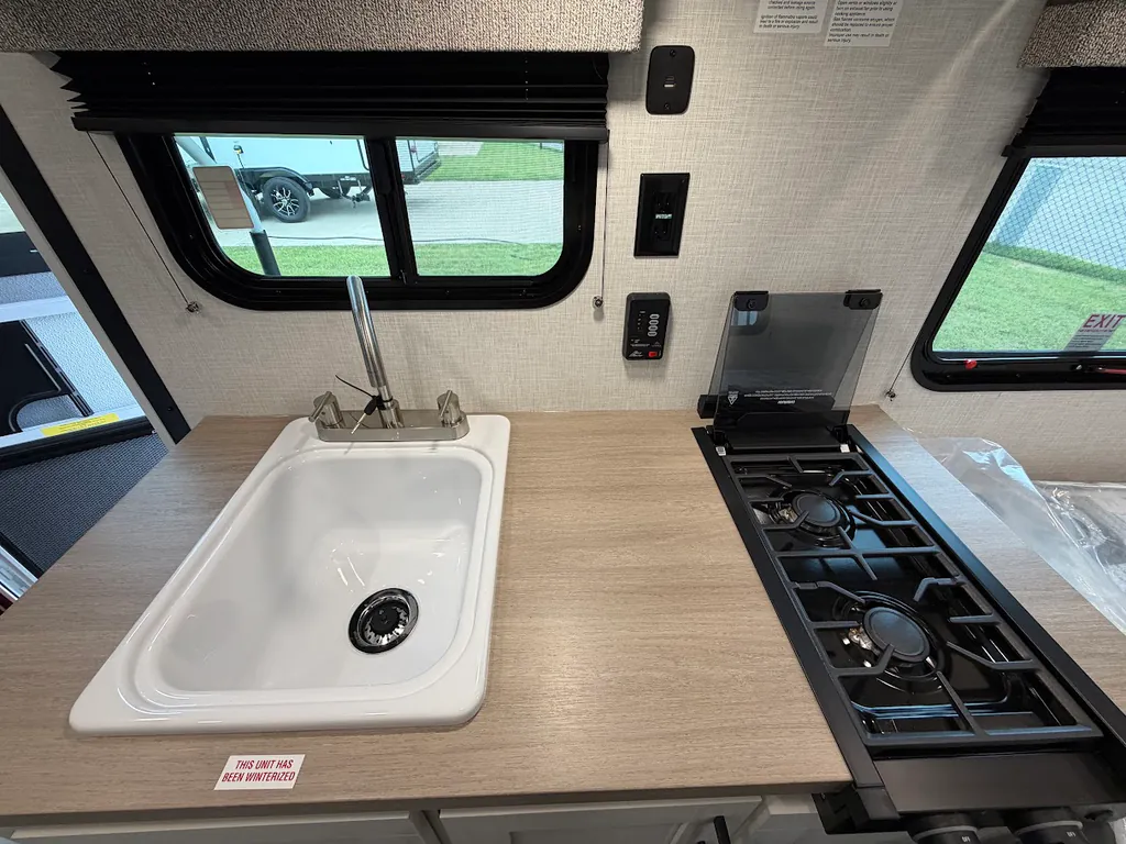 2026 Venture RV Sienna Lite SA140VFD, Photos photo 19