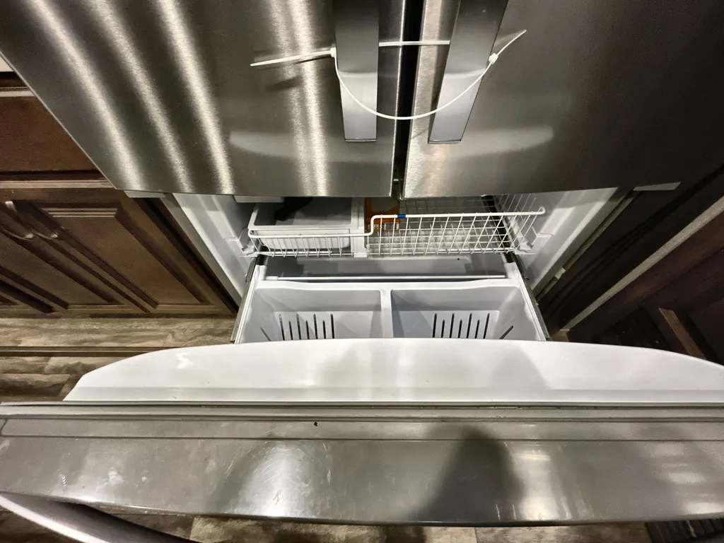 2019 Forest River Cedar Creek Champagne Edition 38EL, Photos photo 26