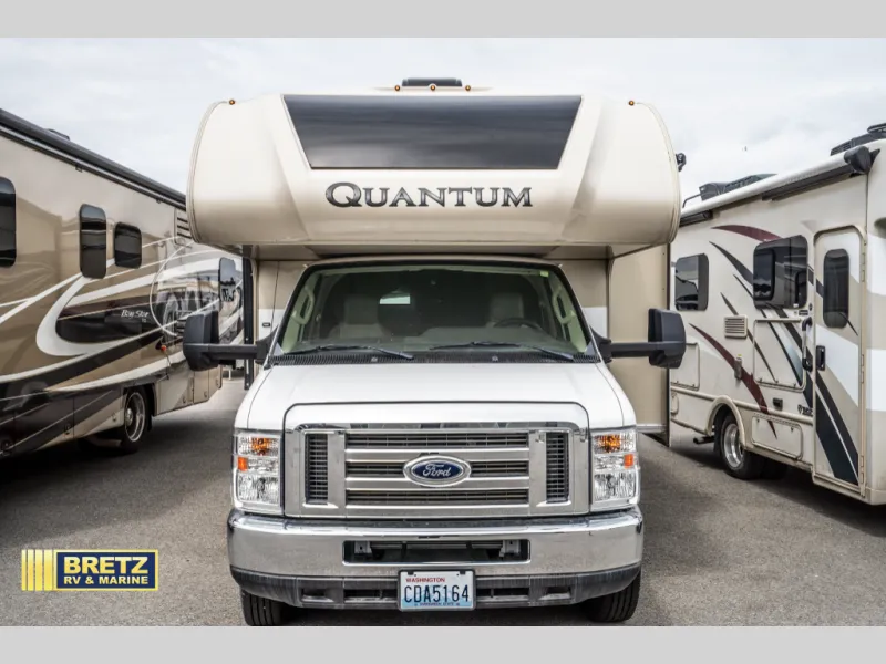 2020 Thor Motor Coach Quantum Used    RW28 - Photo 2