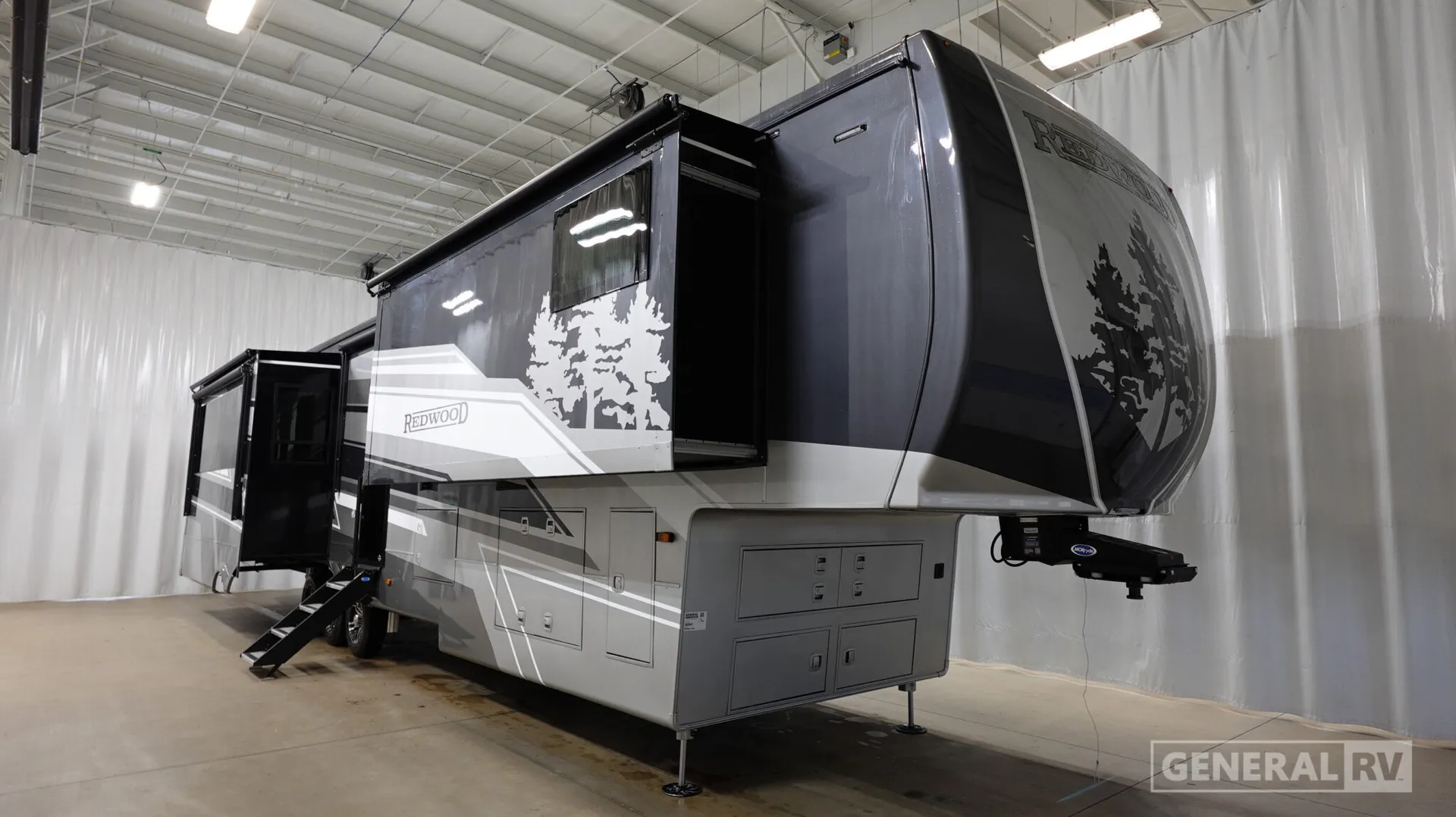 2027 Crossroads RV Redwood 412GK - Photo 2