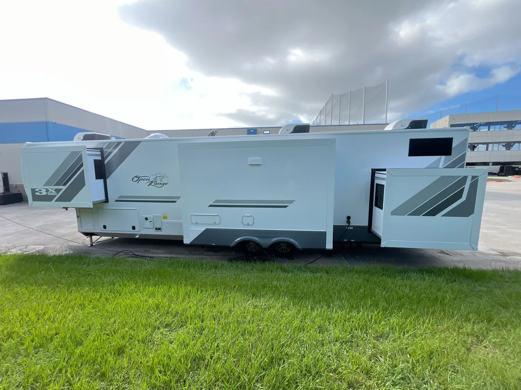 2027 Highland Ridge Open Range 3X 390TBS, Photos photo 7