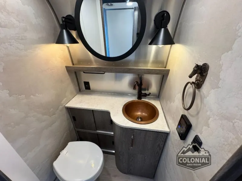 2027 Airstream Stetson + 6666 Special Edition - Photo 3