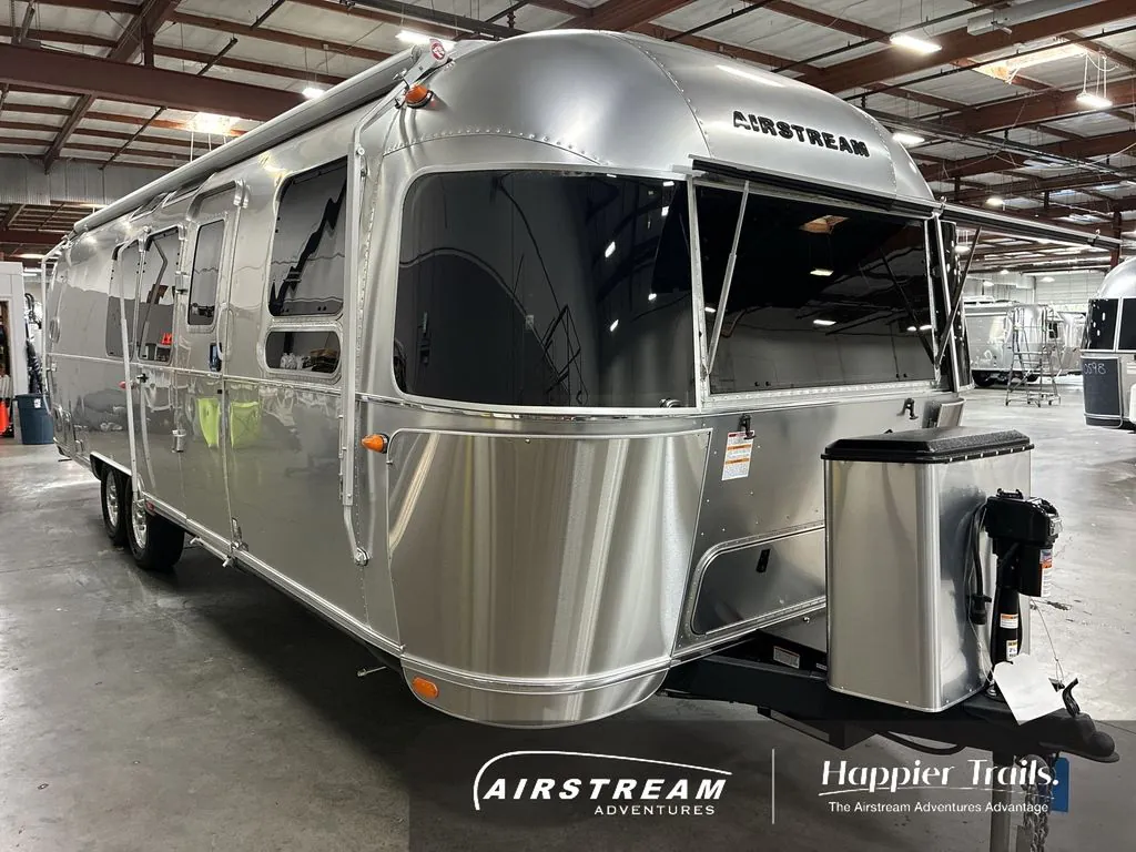 2027 Airstream World Traveler 17RB - Photo 4
