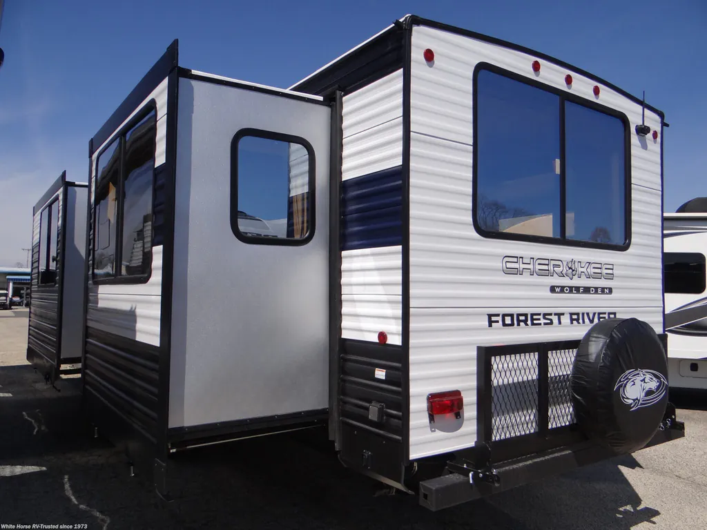 2026 Forest River Cherokee Wolf Den 306MM, Photos photo 27