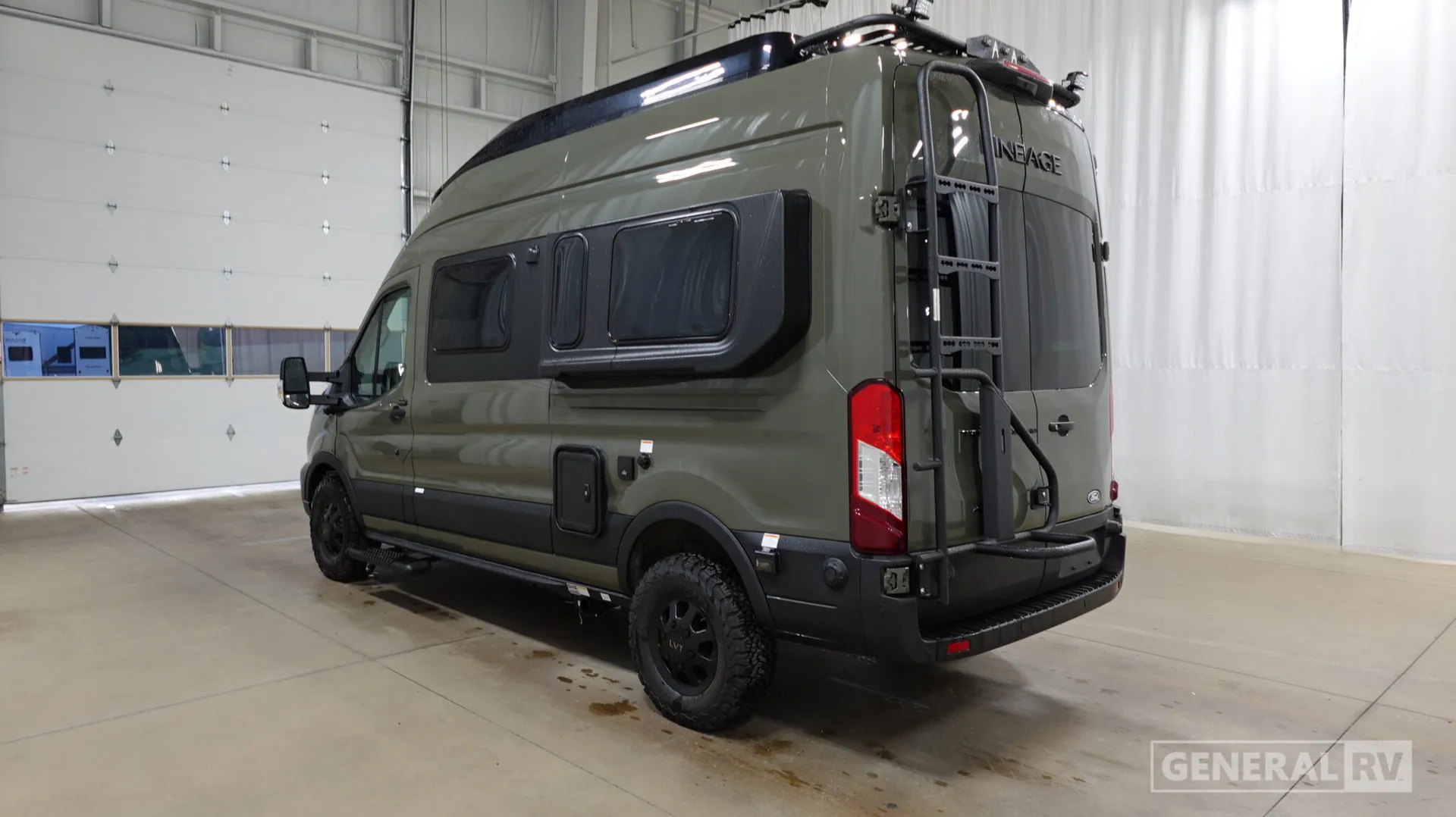 2027 Grand Design Lineage Series VT LVT1 - Photo 4