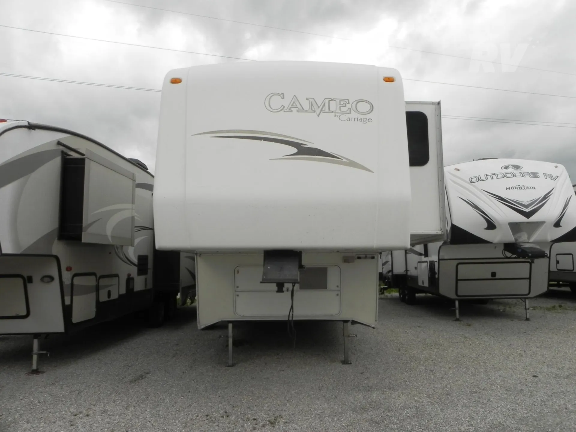 2009 Carriage Cameo 35SB3 - Photo 3