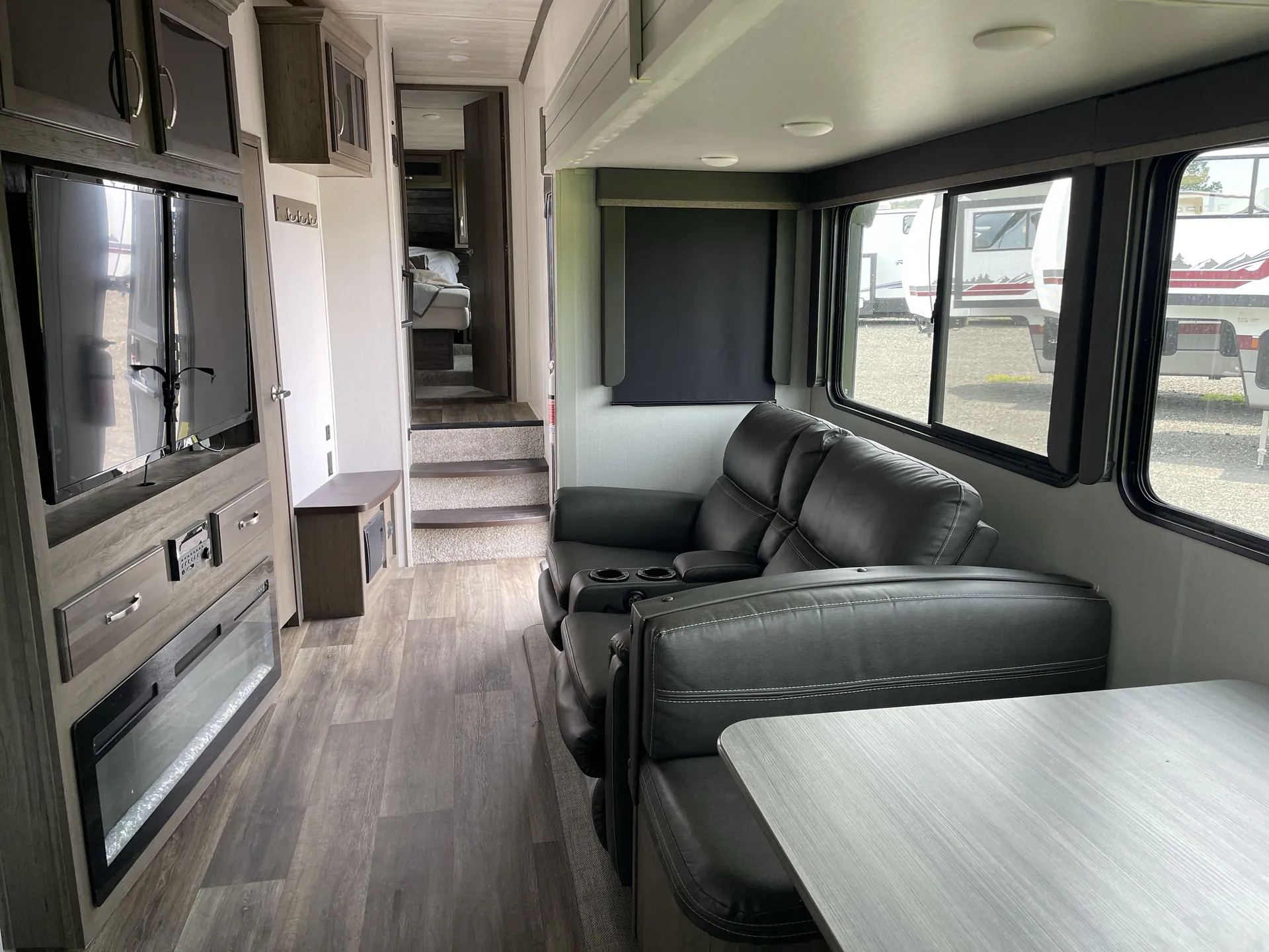 2022 Keystone Cougar Half-Ton 29MBS — living area main