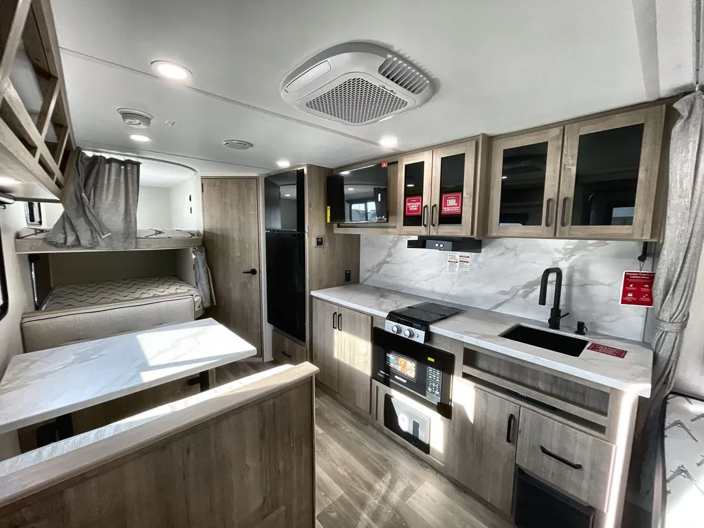 2026 Grand Design Imagine AIM 20BHA - Photo 4