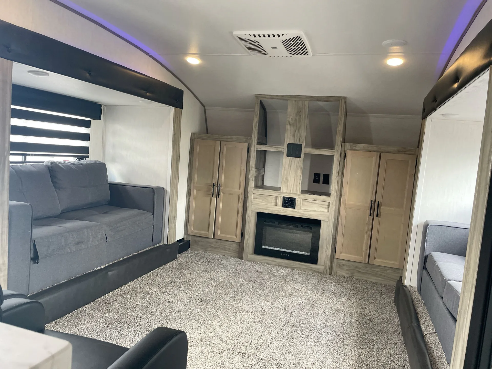 2022 Forest River Cherokee Arctic Wolf 3990 SUITE — living area main