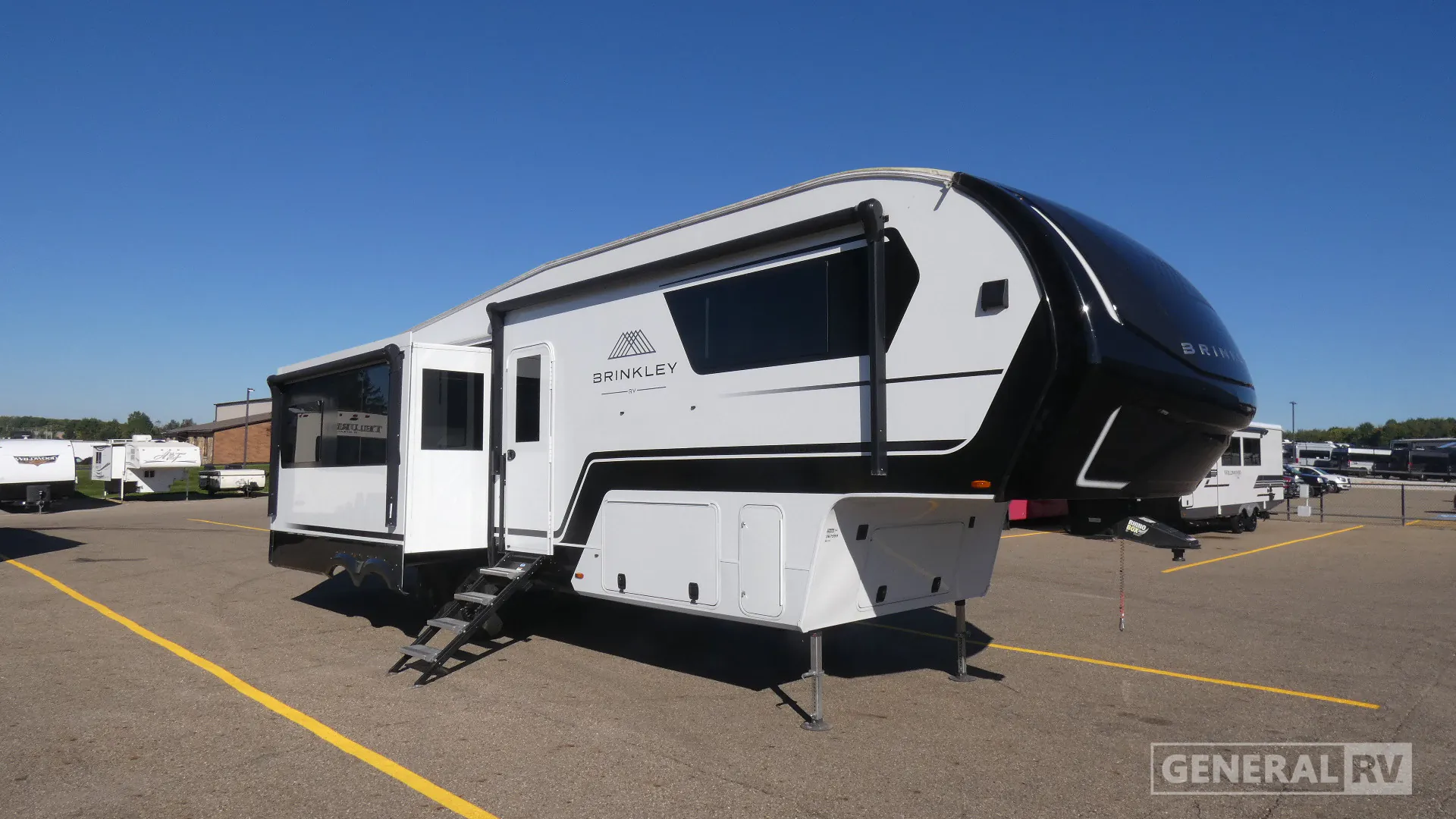 2024 Brinkley Model Z 3100