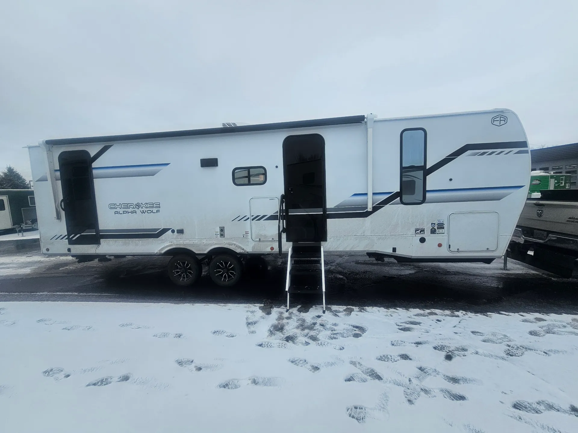 2026 Forest River Cherokee Alpha Wolf 26DBH - Photo 2