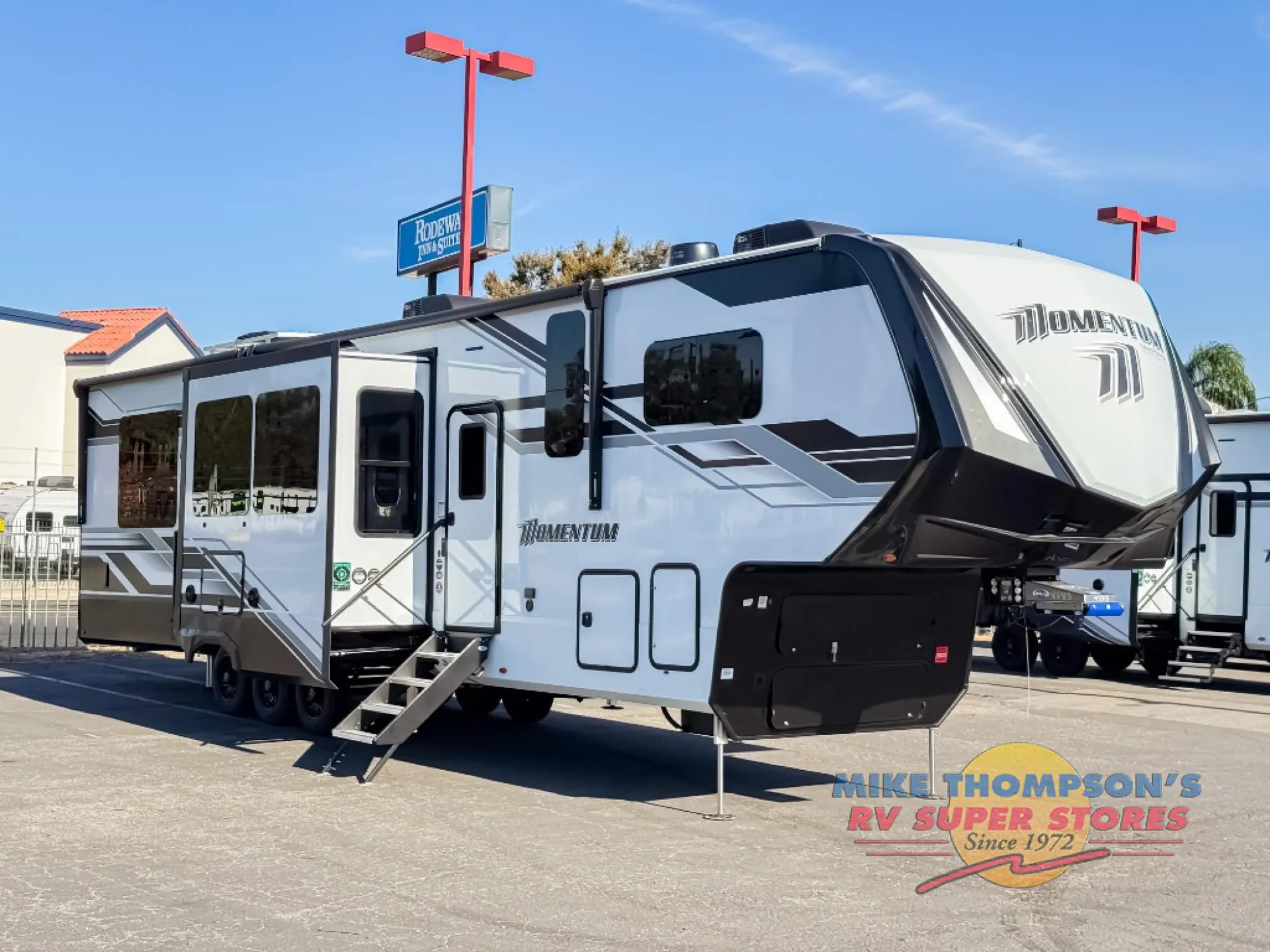 2026 Grand Design Momentum 381MS
