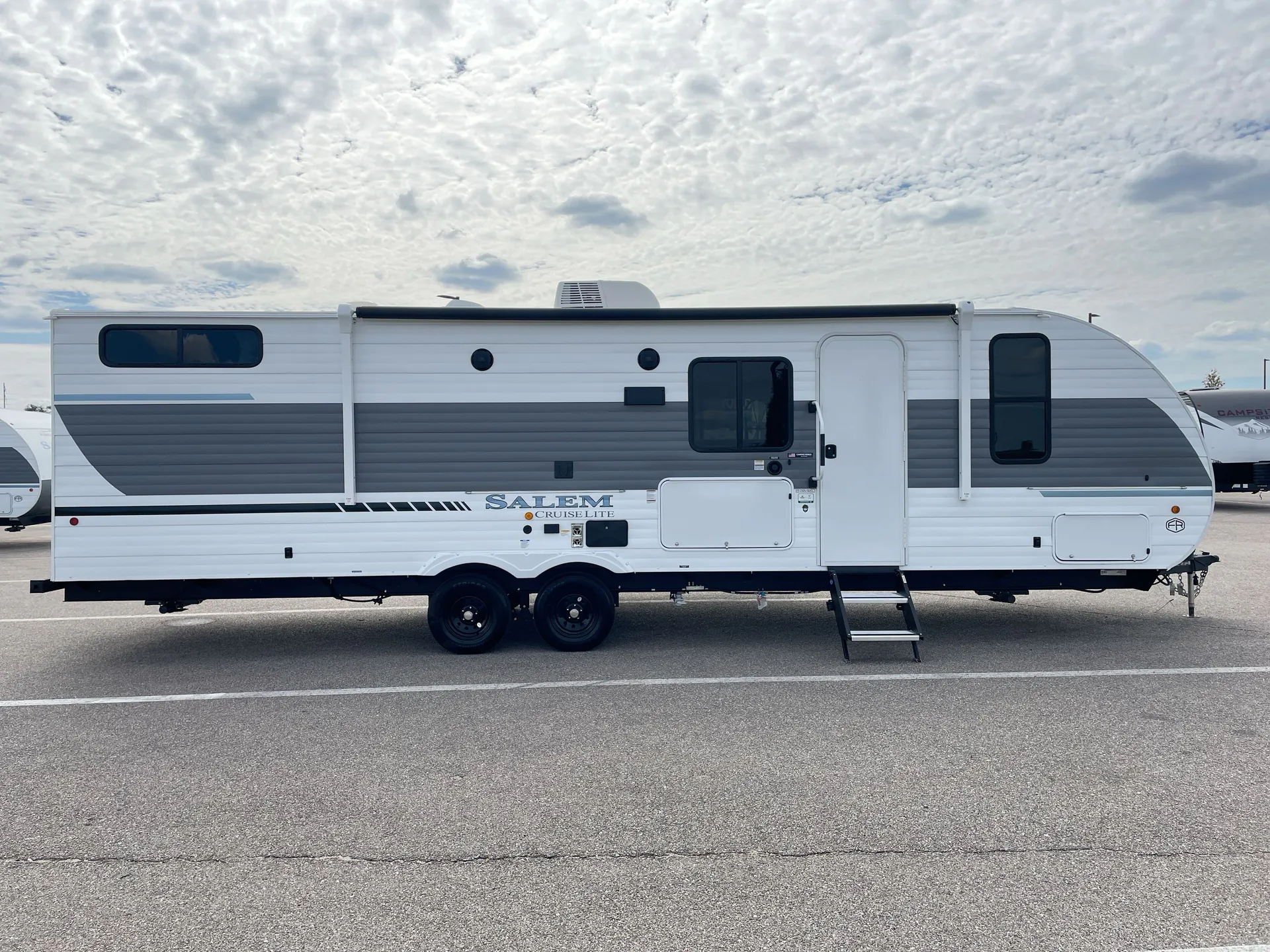 2027 Forest River Salem Cruise Lite 28VBXL — campside