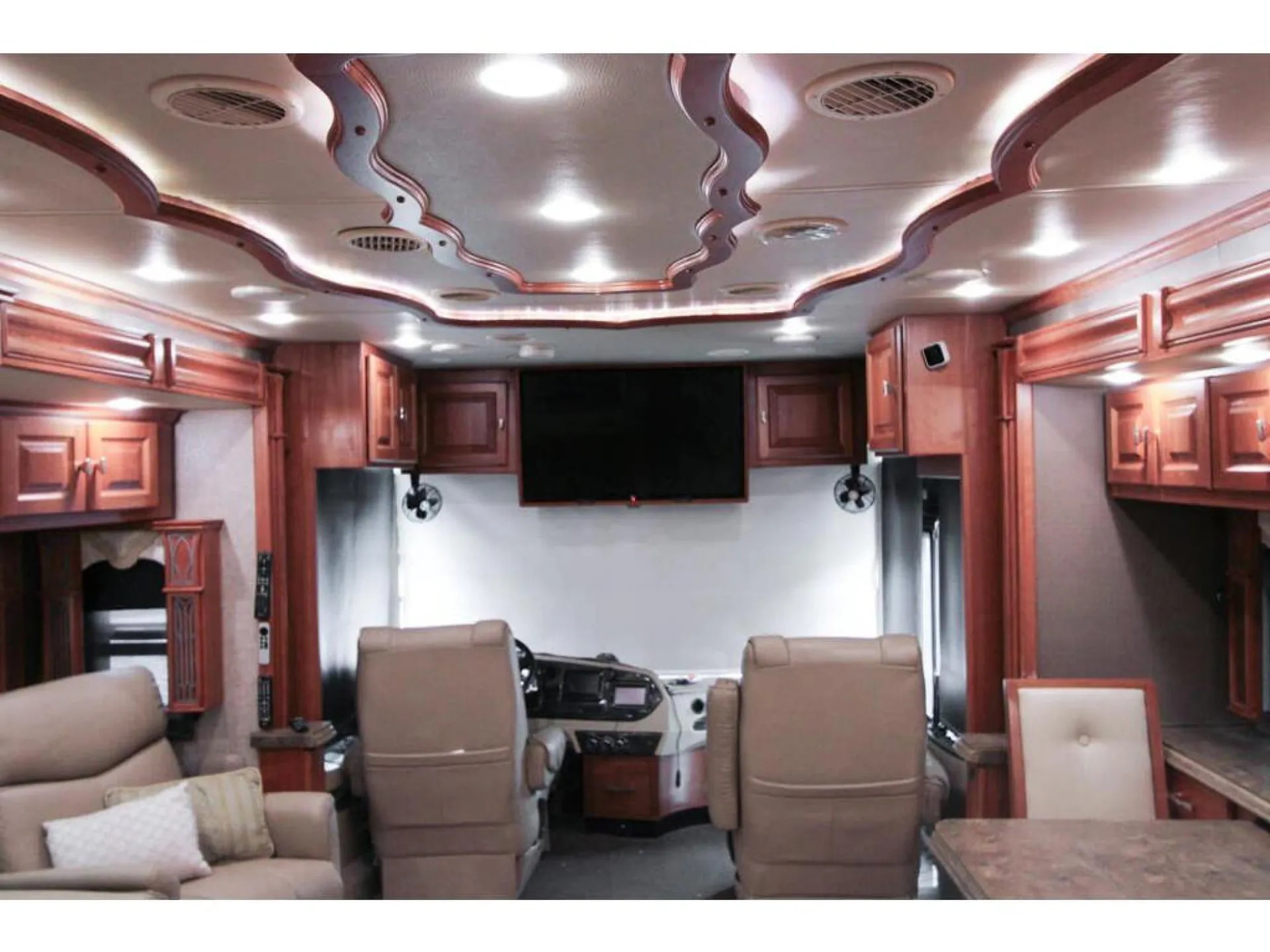 2017 Tiffin Allegro Bus 40 AP - Photo 4
