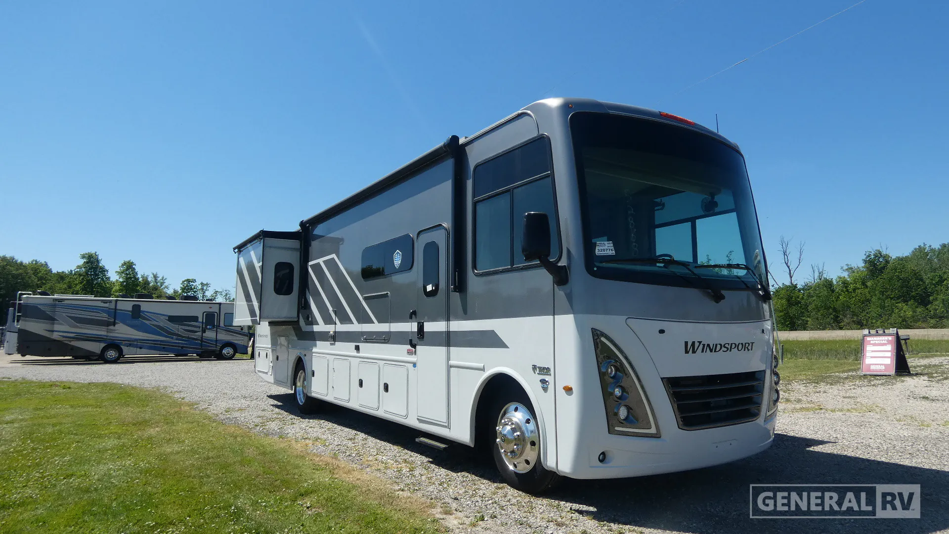 2026 Thor Motor Coach Windsport 35G - Photo 2