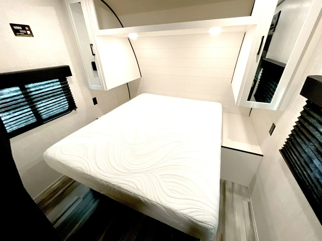 2025 Jayco Jay Flight SLX 210QB, Photos photo 16