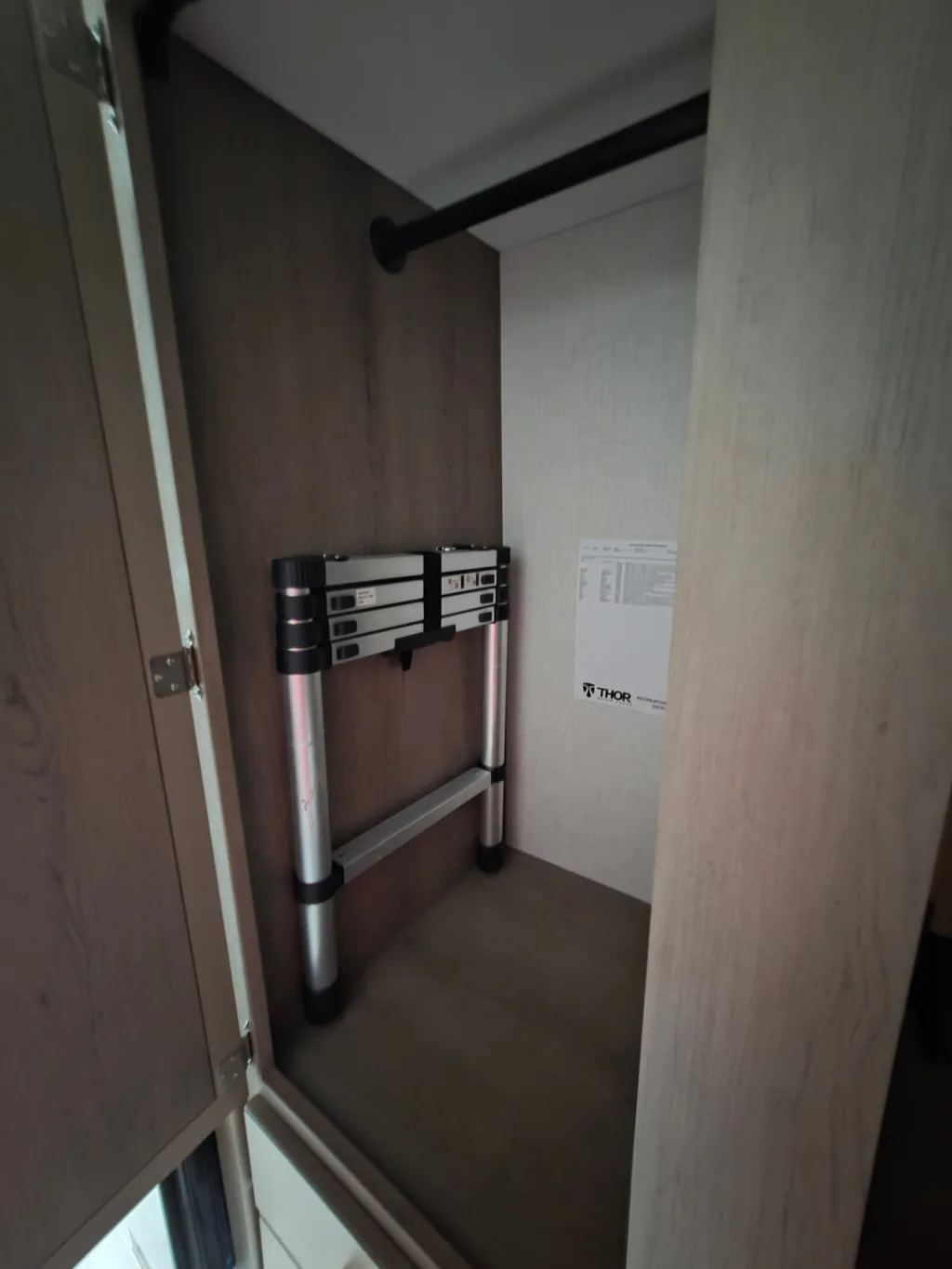2026 Thor Motor Coach Axis 26.2, Photos photo 40