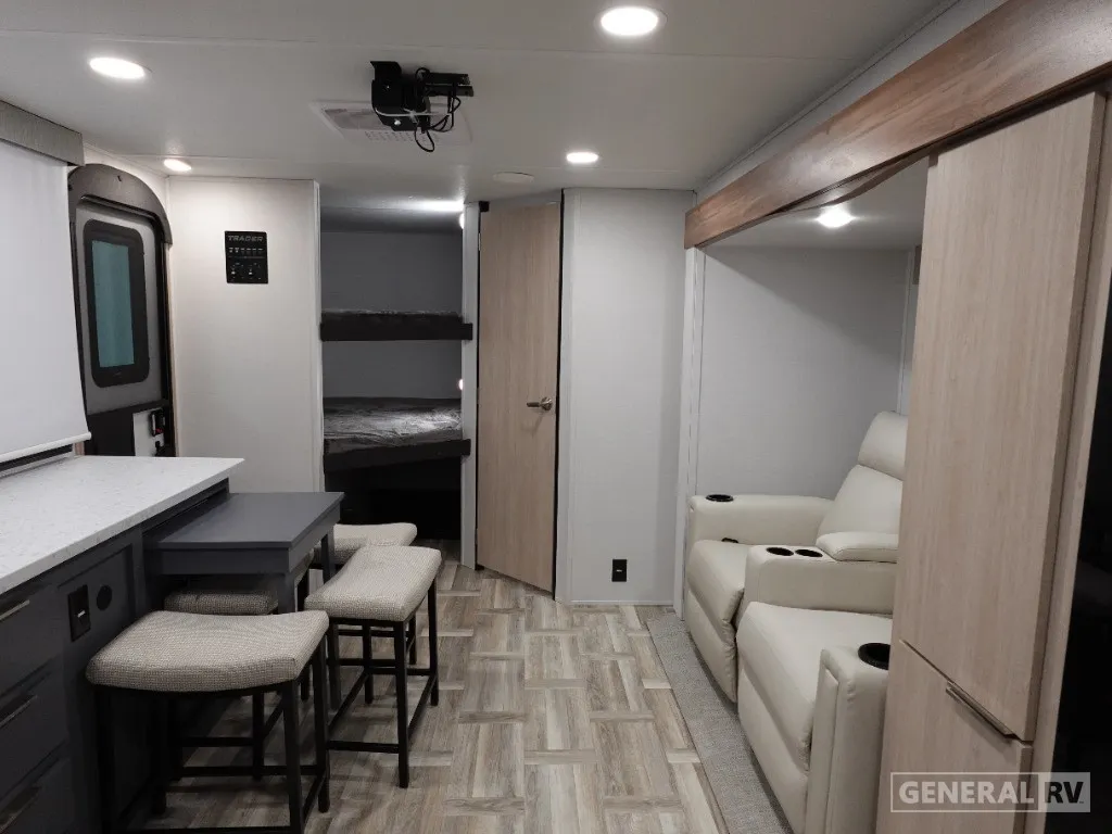 2025 Prime Time RV Tracer 250BH - Photo 3