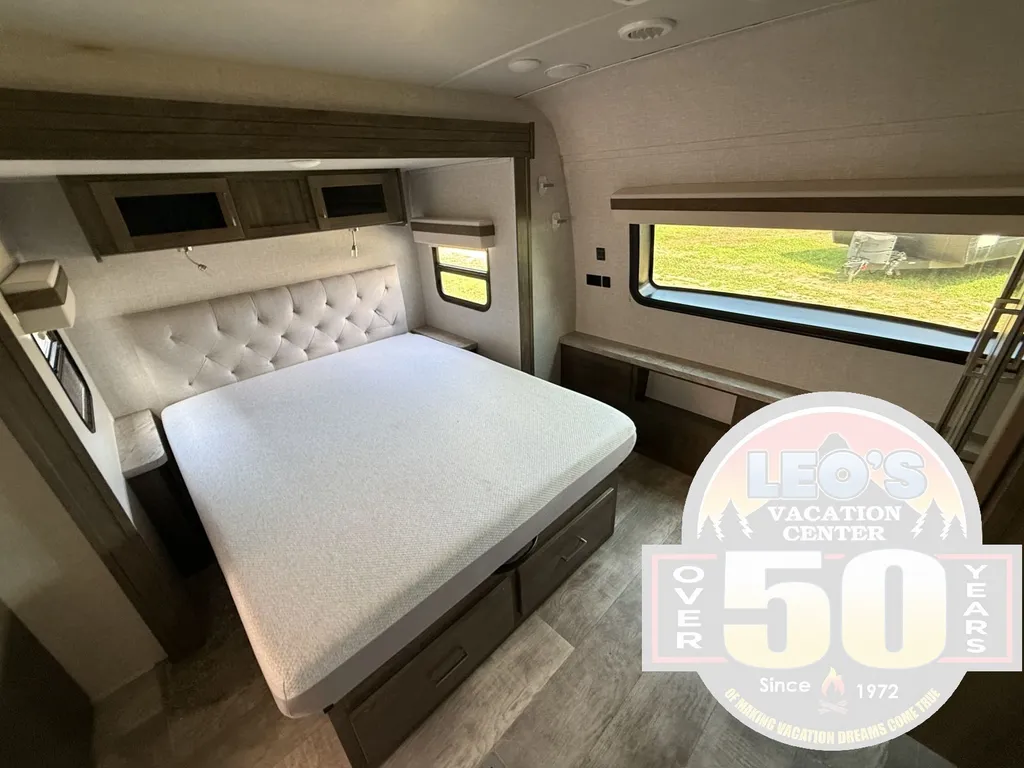 2022 Forest River Rockwood Ultra Lite 2911BS, Photos photo 32