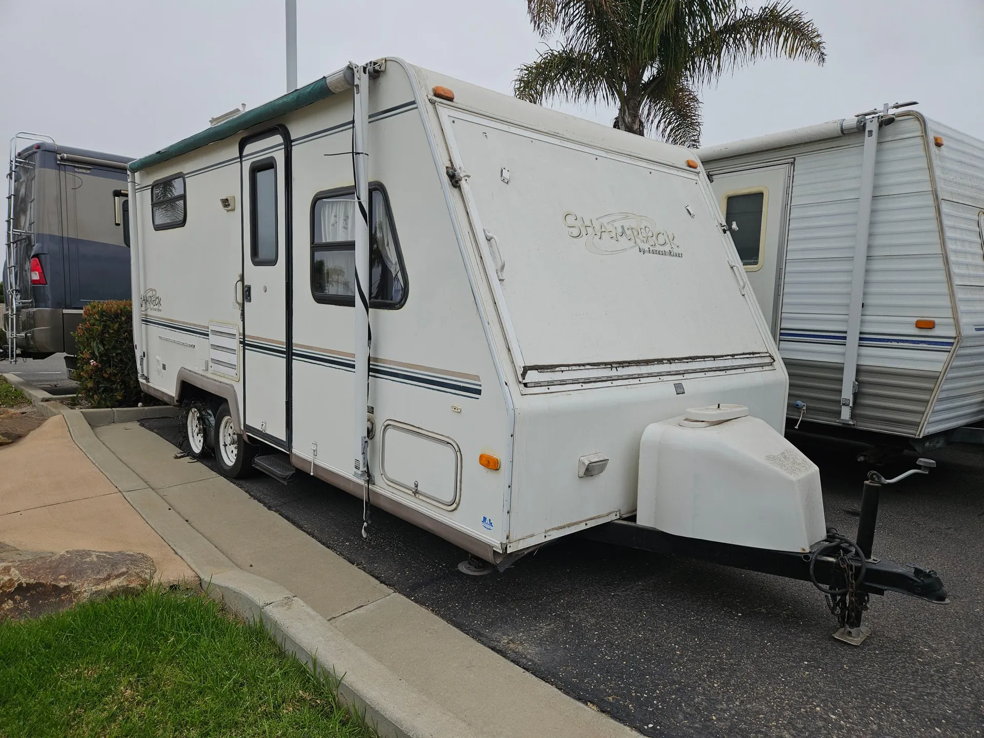 2002 Forest River Shamrock 21M