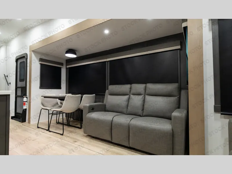 2026 Forest River Rockwood Signature 401SFB - Photo 4