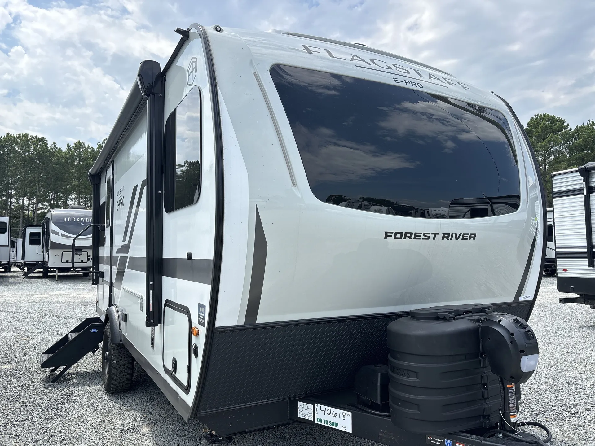 2027 Forest River Flagstaff E-Pro E191RLS - Photo 2
