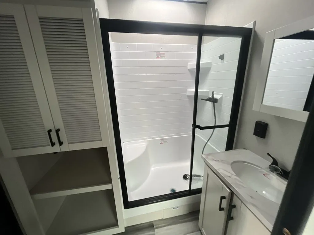 2026 Jayco Jay Flight Bungalow 401FLTS DS, Photos photo 28