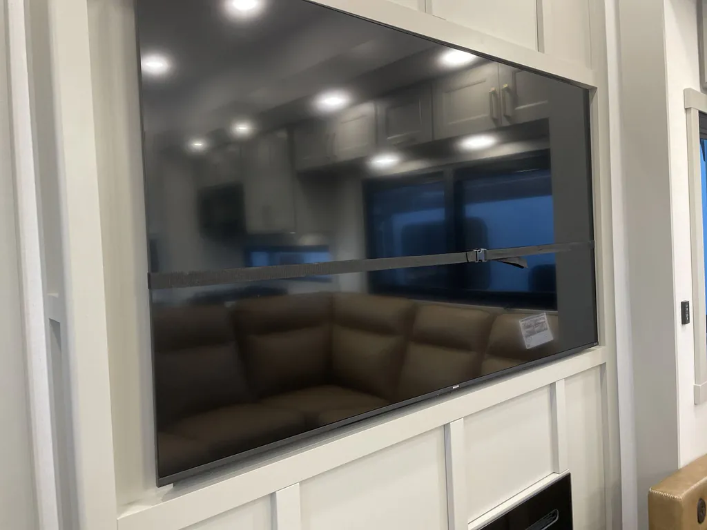 2026 Brinkley Model G 4150, Photos photo 12