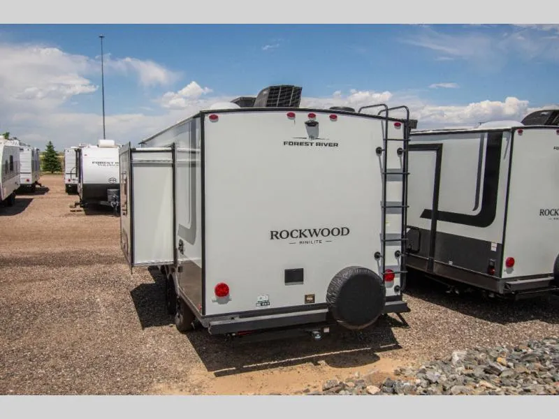 2026 Forest River Rockwood Mini Lite 2109S - Photo 4