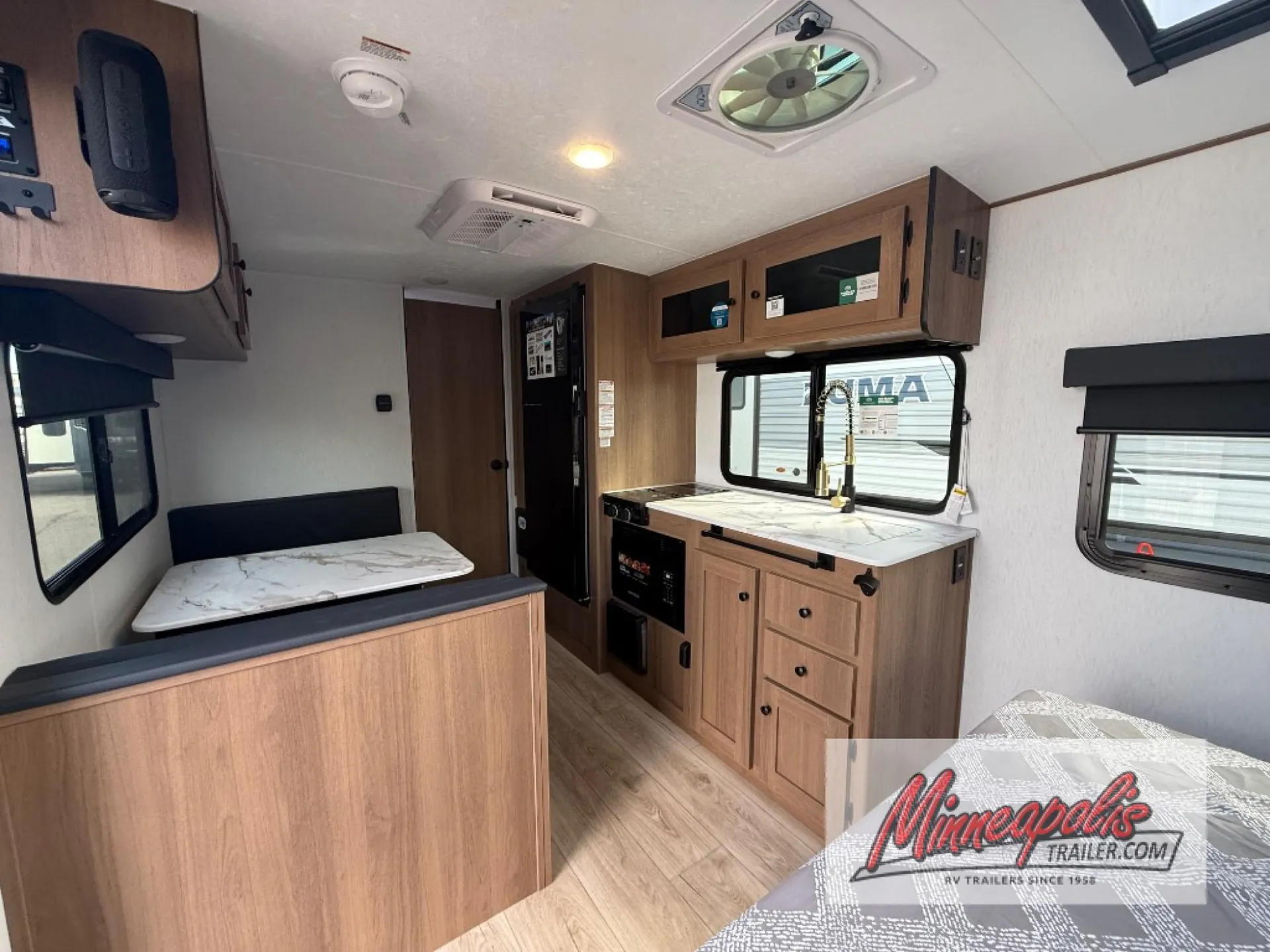 2027 Coachmen Apex Nano 187RB - Photo 3