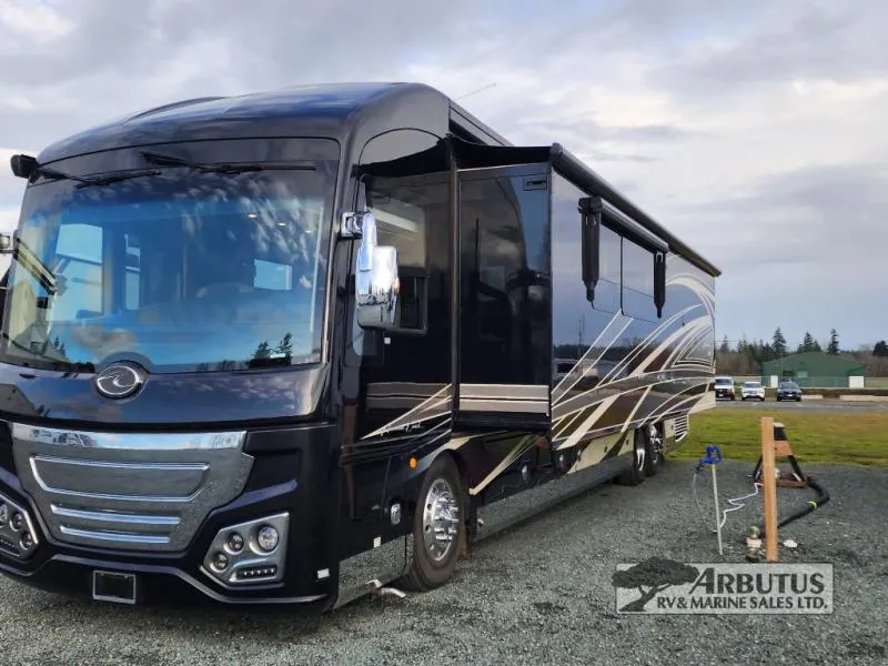 2016 American Coach American Eagle 45C - Photo 3