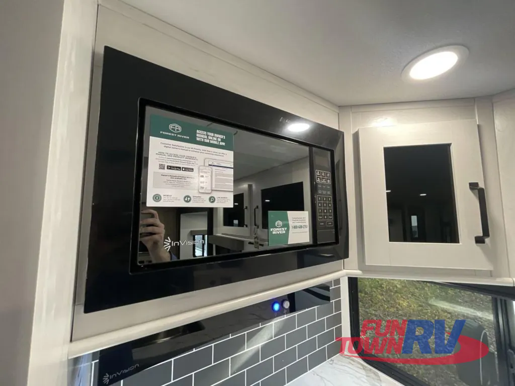 2026 Forest River Solaire 3060RKTS, Photos photo 18