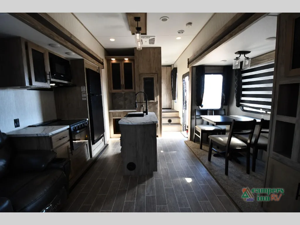 2021 Forest River Cherokee Arctic Wolf 3550 SUITE, Photos photo 33