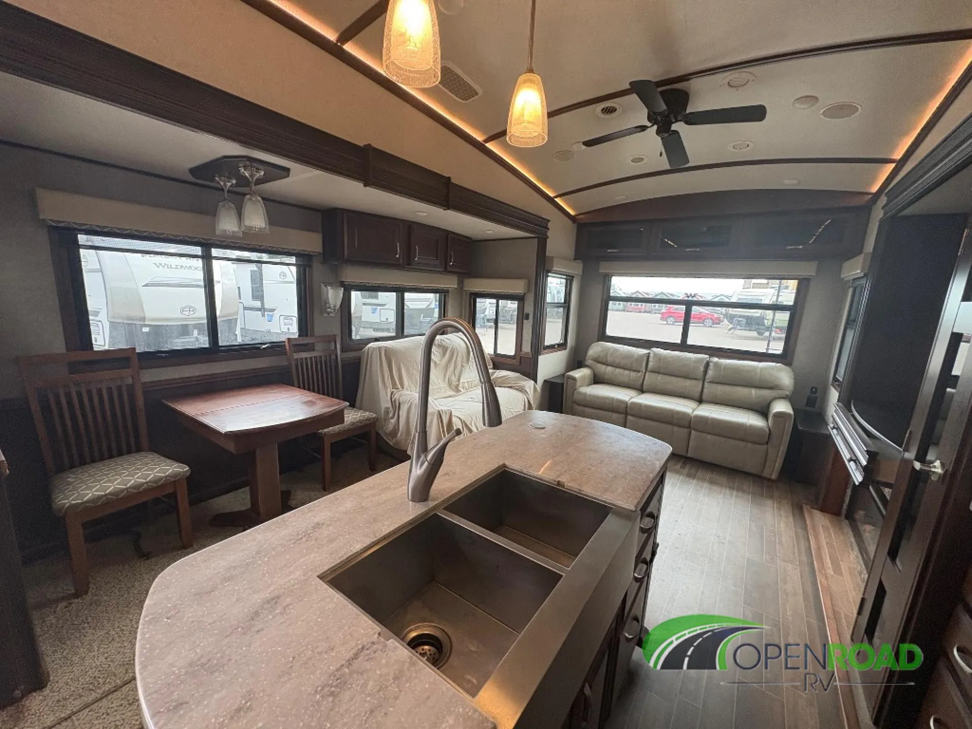 2018 Jayco Pinnacle 37RSTS - Photo 4
