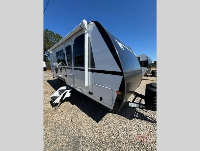 2026 Winnebago Micro Minnie 2108DS - Photo 2
