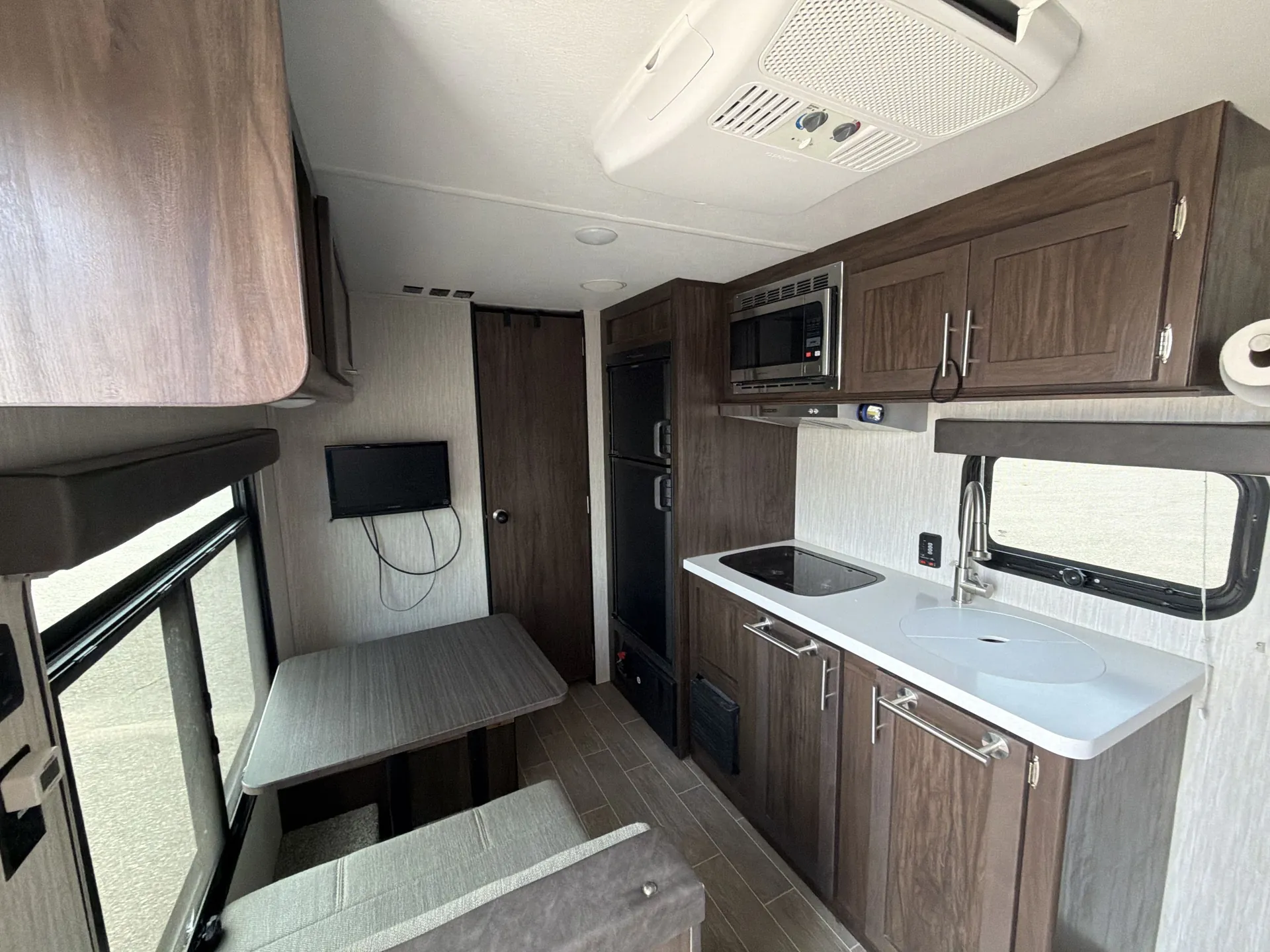 2020 Forest River Cherokee Wolf Pup Black Label 16FQBL — living area main
