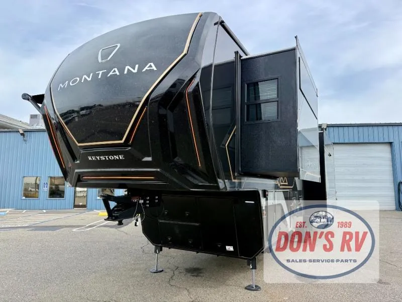 2026 Keystone Montana 3100RL - Photo 2
