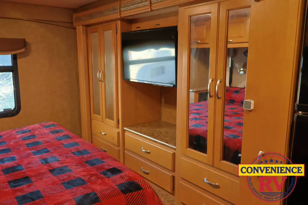 2015 Thor Motor Coach Four Winds 33SW, Photos photo 9