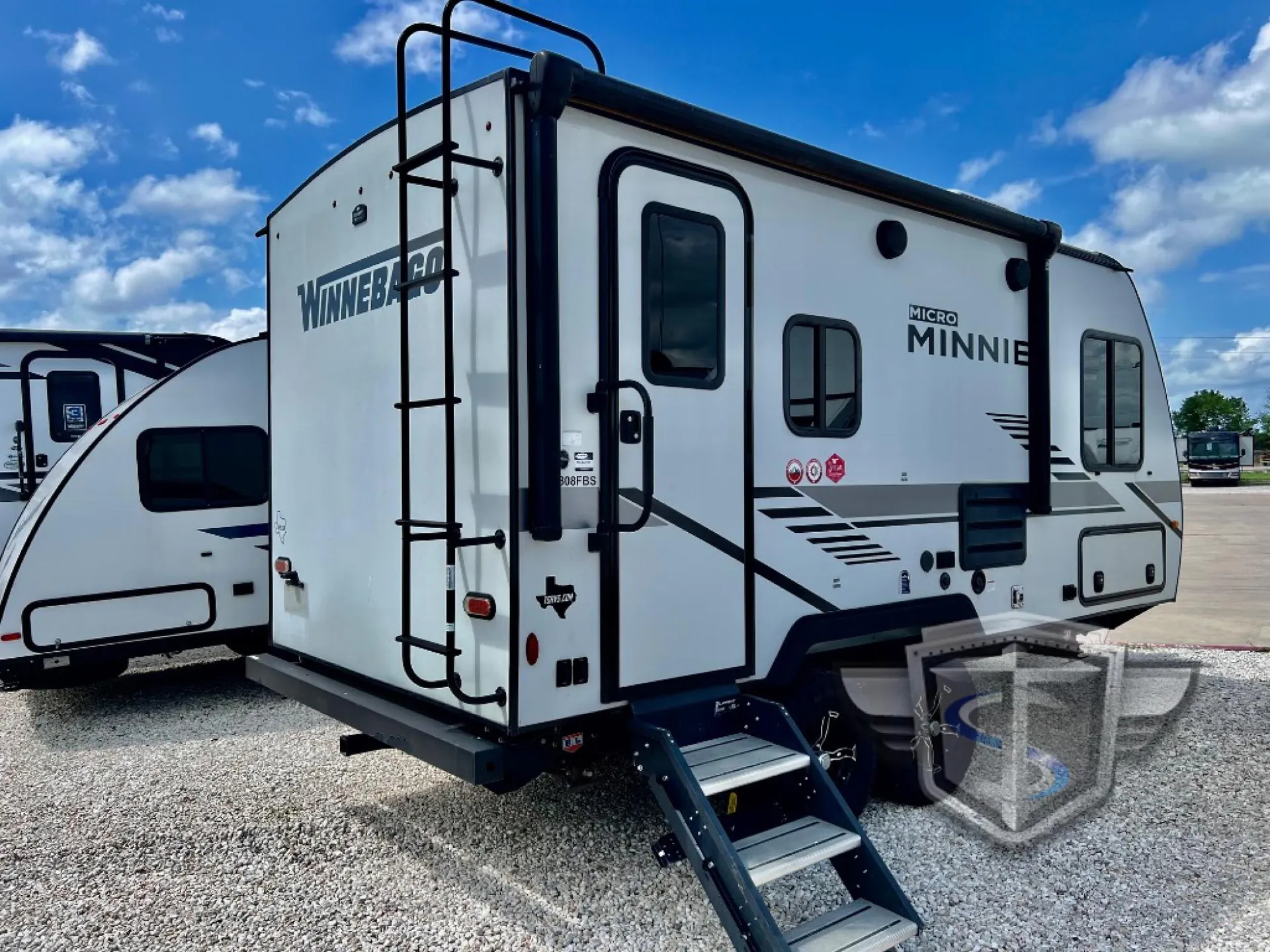 2022 Winnebago Micro Minnie 1808FBS - Photo 4