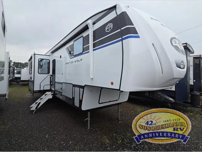 2027 Forest River Cherokee Arctic Wolf 38DST - Photo 2