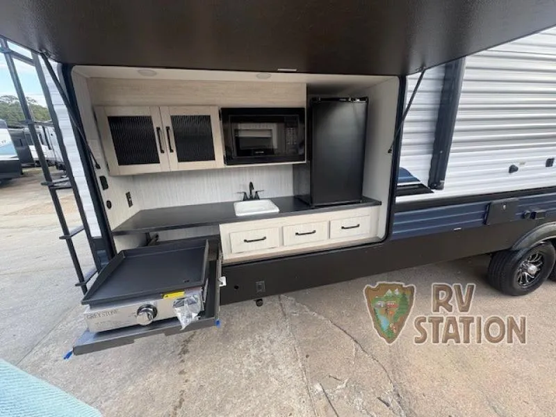 2026 Forest River Puma 32RBFQ - Photo 4