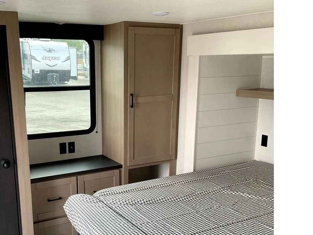 2026 Jayco Jay Flight Bungalow 404LOFT DS, Photos photo 28