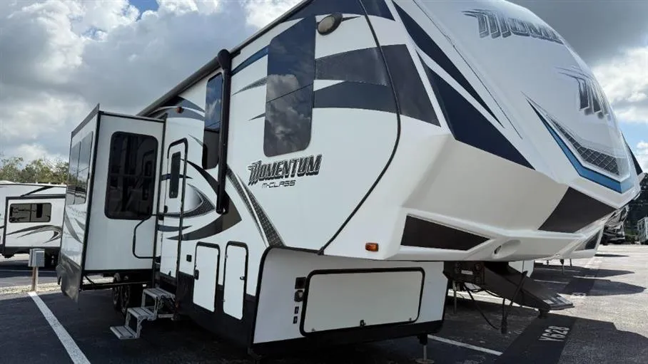 2015 Grand Design Momentum 350M - Main photo