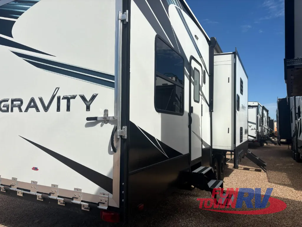 2022 Heartland Gravity 3550, Photos photo 6