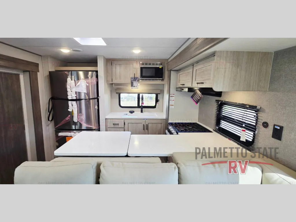 2026 Coachmen Catalina Legacy Edition 323MAZE, Photos photo 12