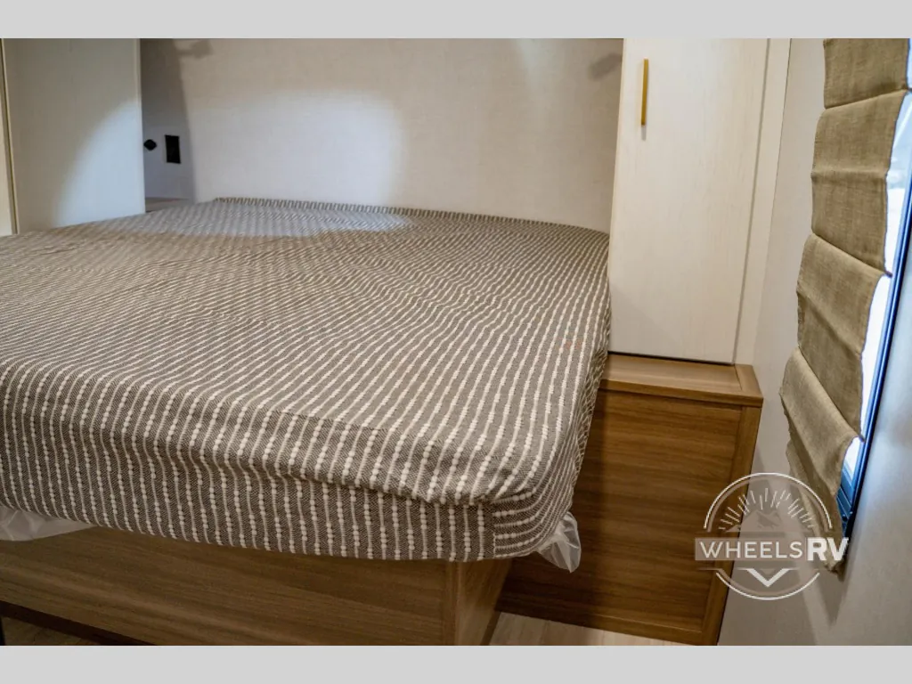 2027 Forest River Vibe 3400BH, Photos photo 11