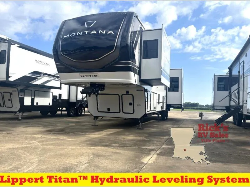 2026 Keystone Montana 3915TB - Photo 4