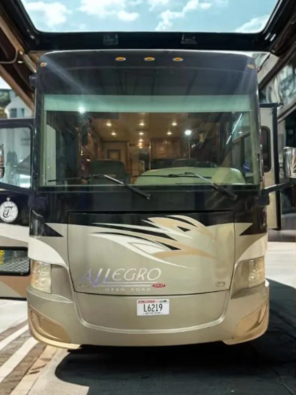 2014 Tiffin Allegro Red 38 QRA - Photo 2