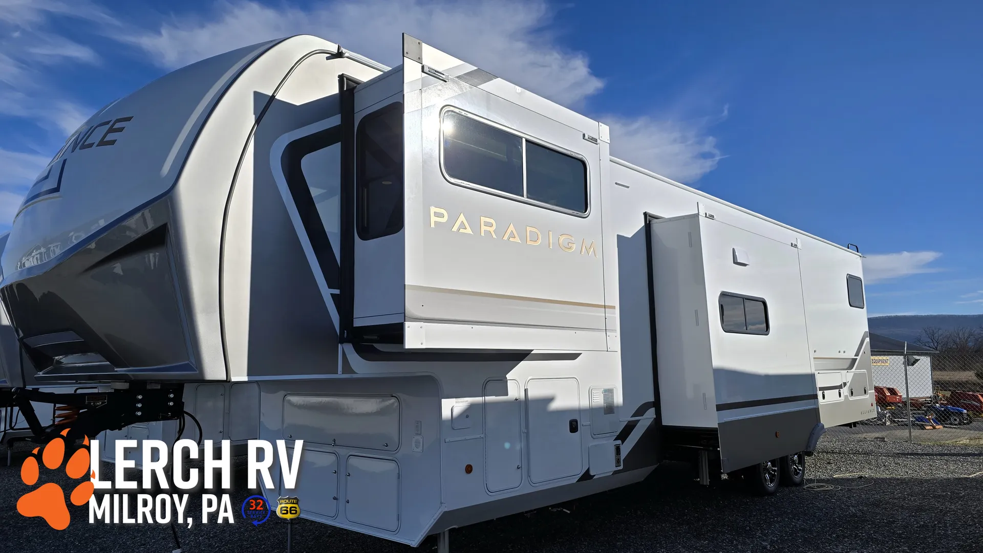 2026 Alliance RV Paradigm 385FL - Photo 4