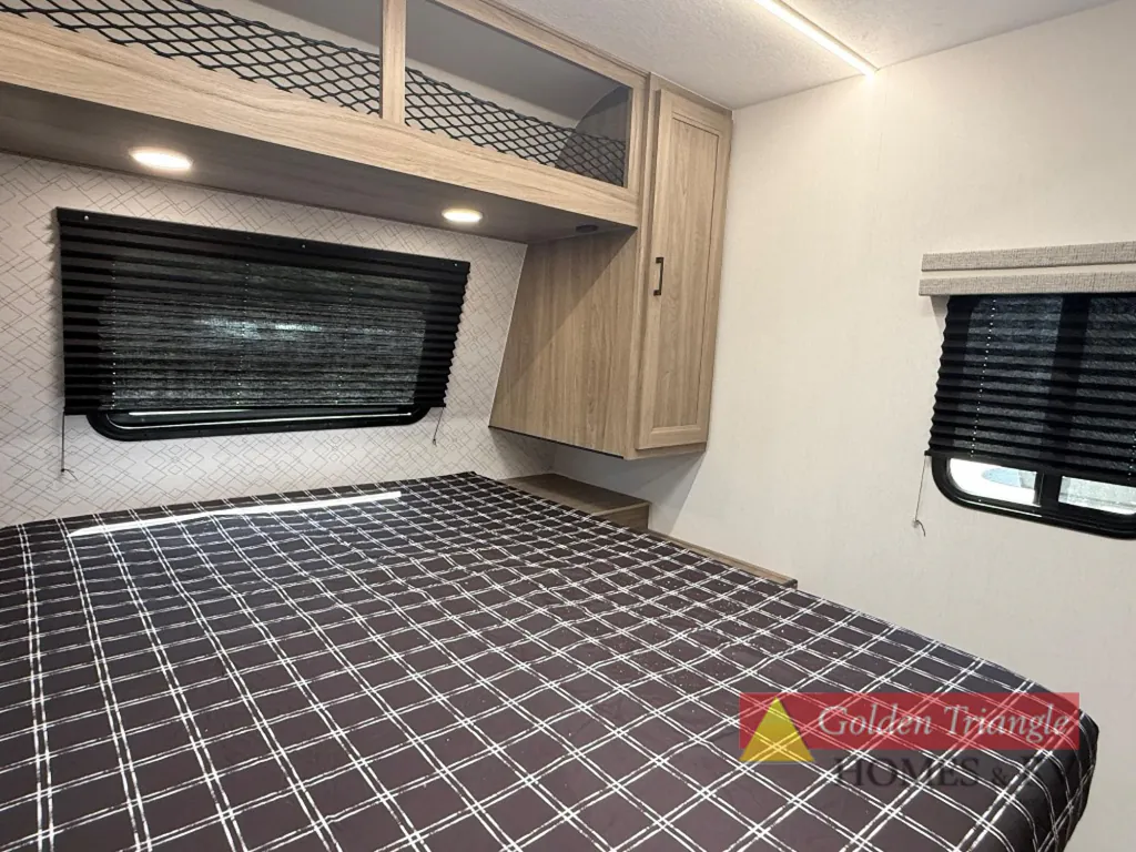 2026 Coachmen Freedom Express Select 30SE, Photos photo 26